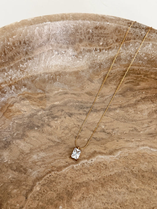 Wren Gold Pendant Necklace