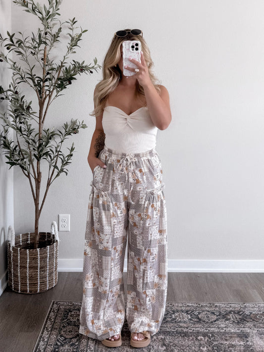 Knit Twist Neckline Strapless Top / Cream