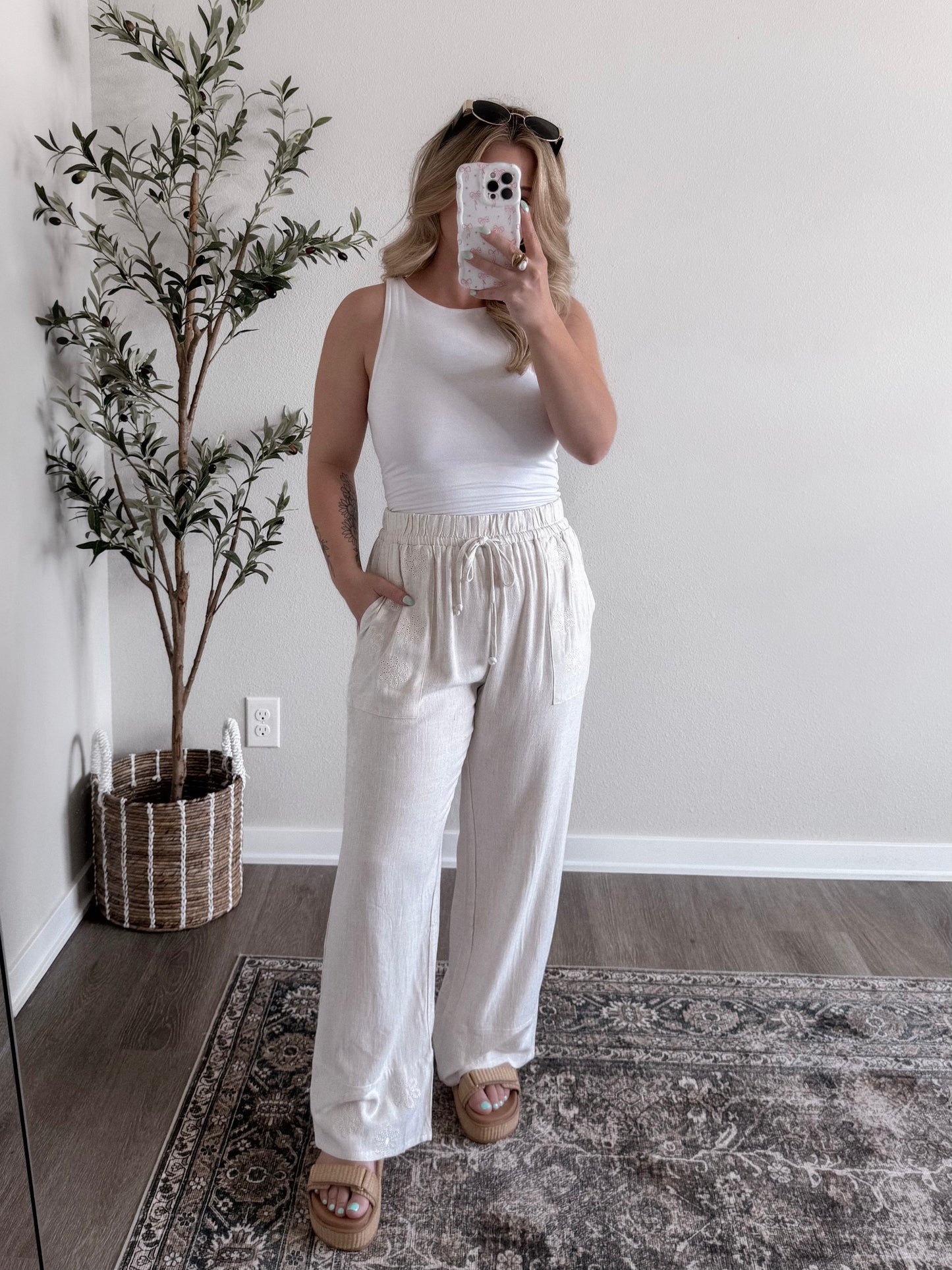Lynn Eyelet Linen Pant