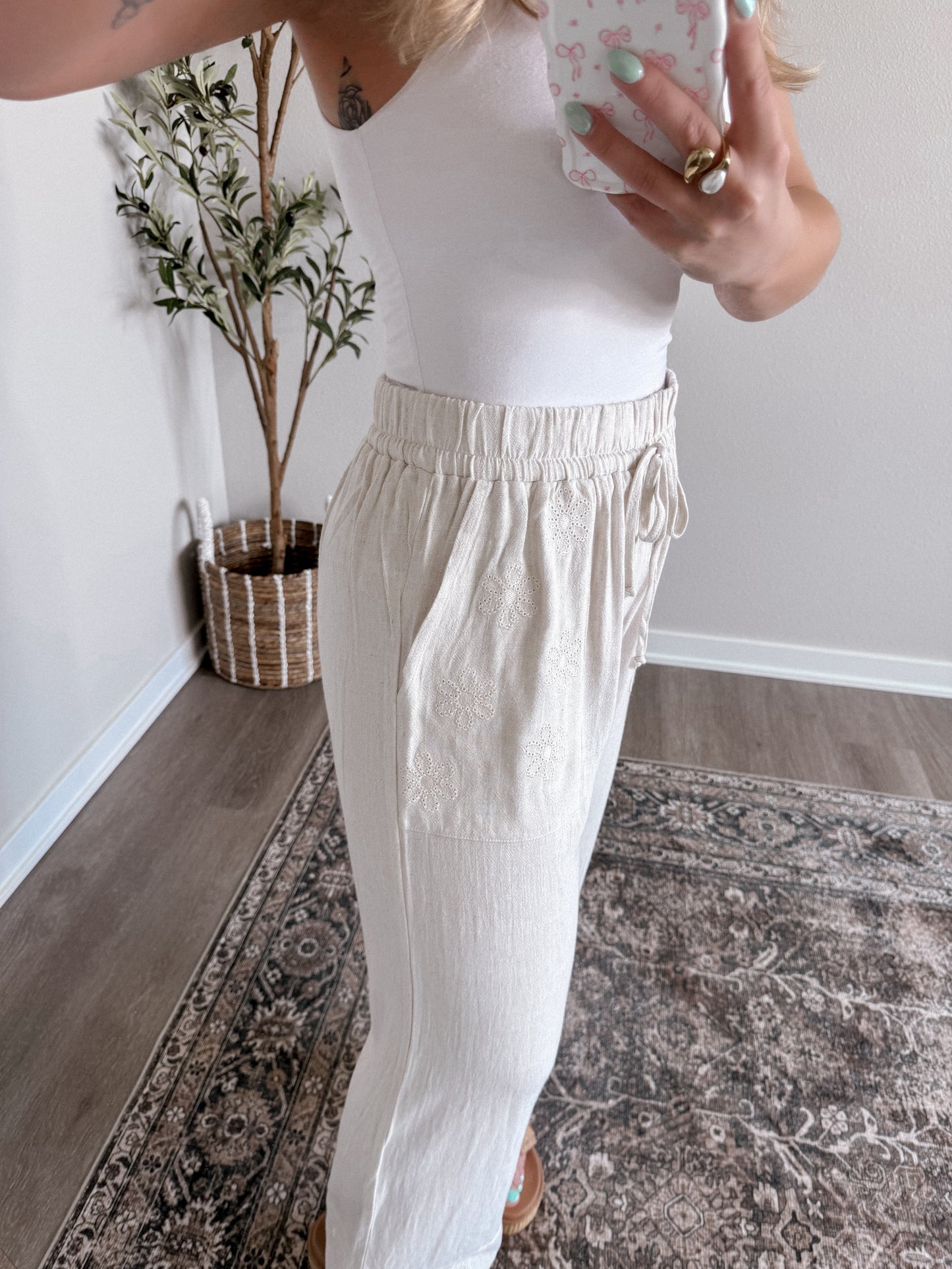 Lynn Eyelet Linen Pant