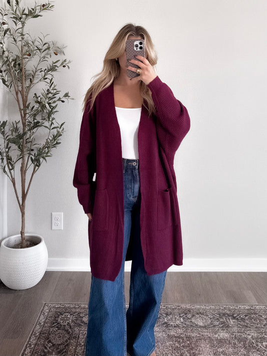 Cozy Essential Knit Cardigan / Plum