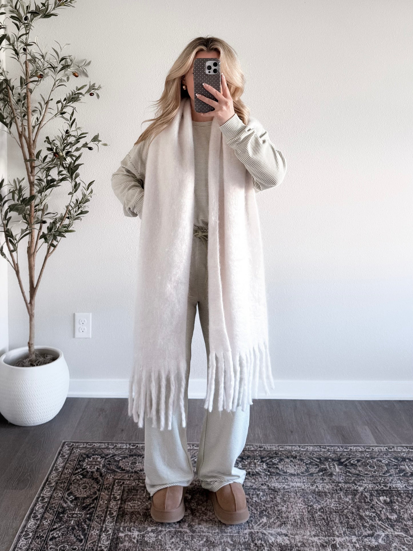 Cozy Cream Scarf / Ivory