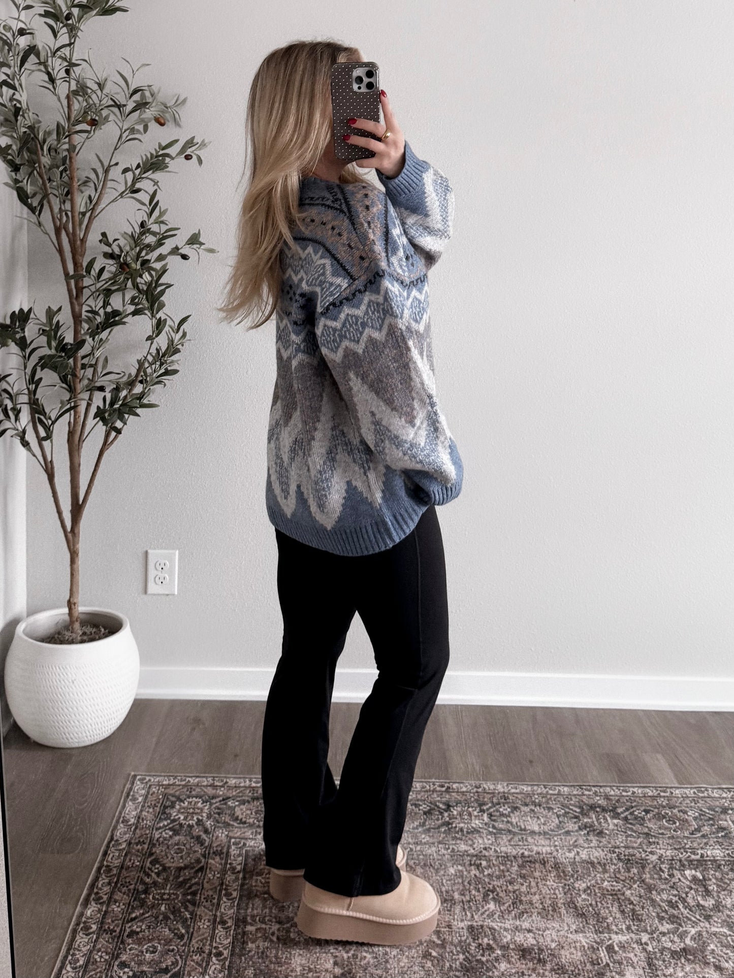 Alpine Oversized Knit Sweater / Winter Blue