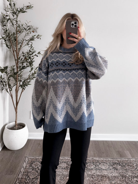 Alpine Oversized Knit Sweater / Winter Blue