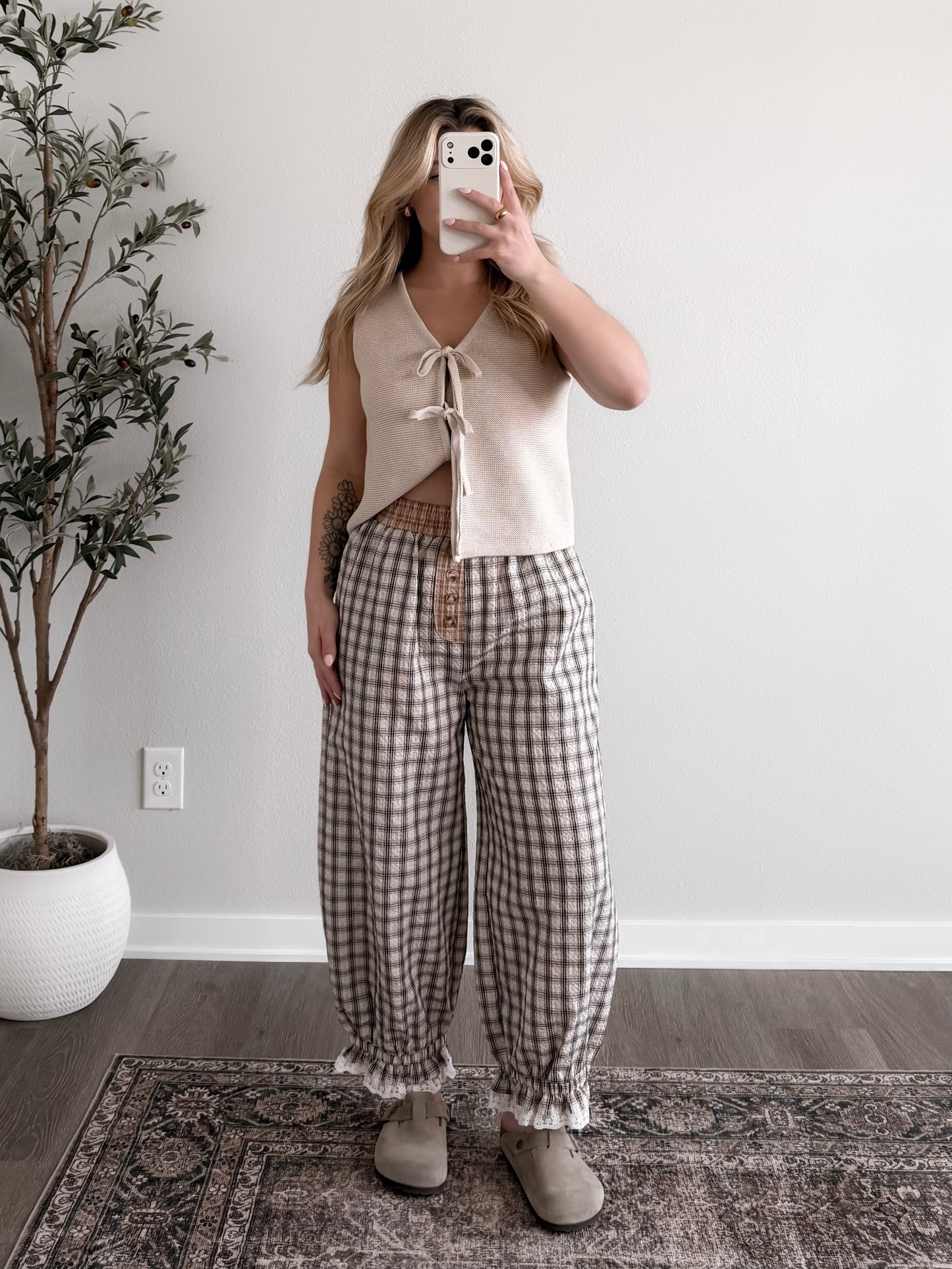 Margot Lace Grid Pant