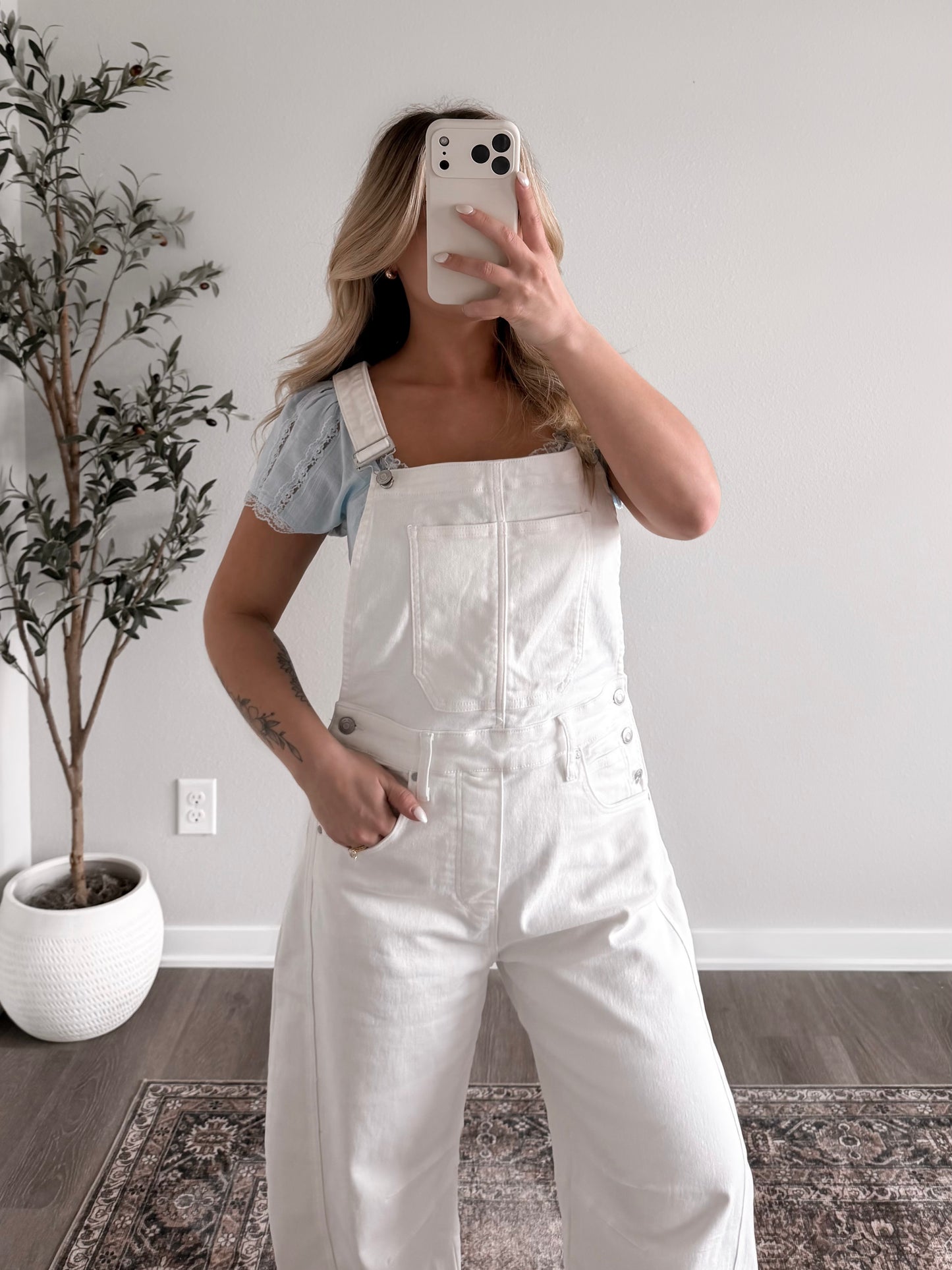 Midweek Barrel Overalls / White