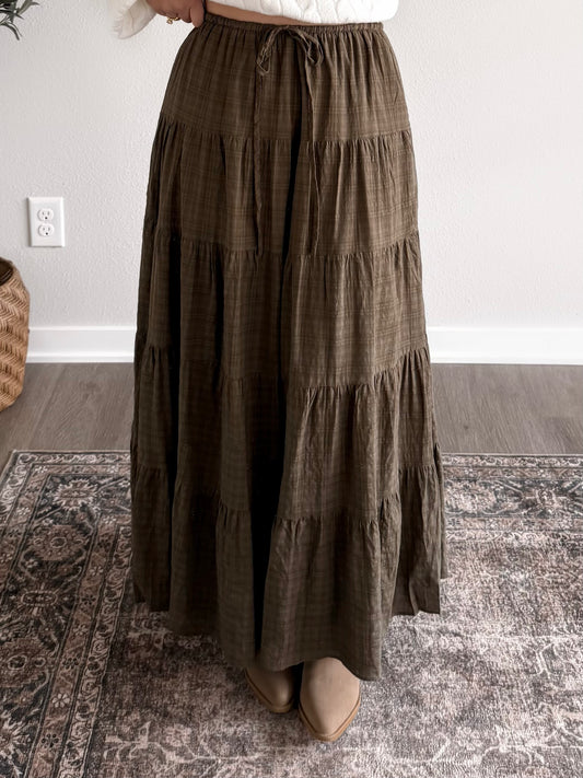 Late August Maxi Skirt / Olive