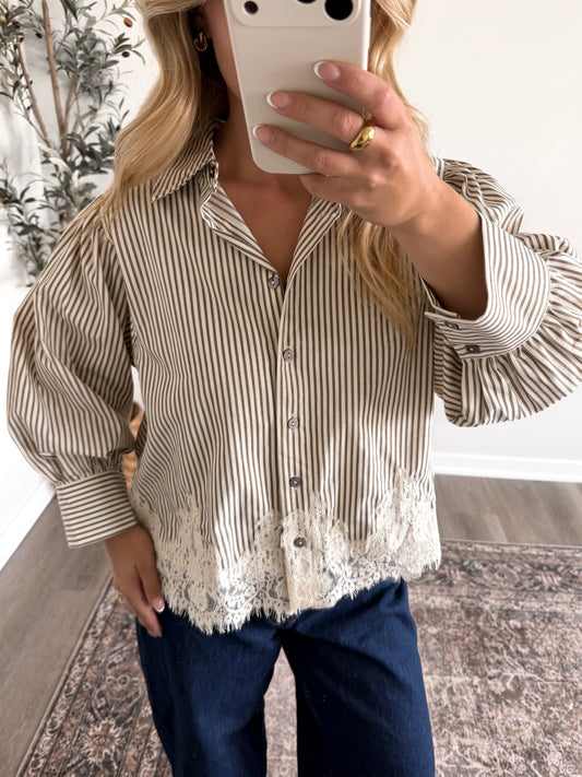 Lacewood Striped Button Top / Olive