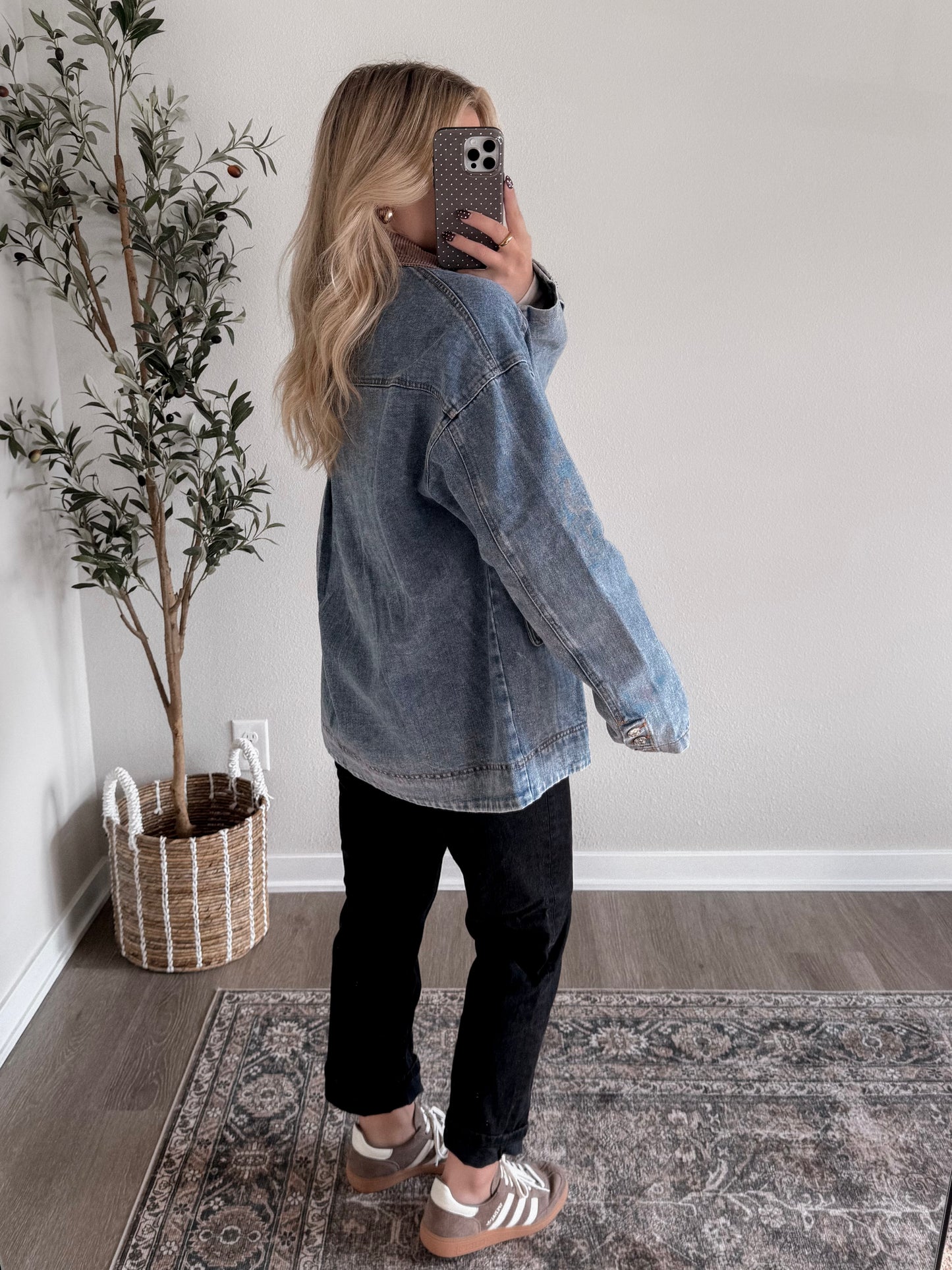 Ridge Corduroy Collared Barn Jacket (Restocking Mid-November)