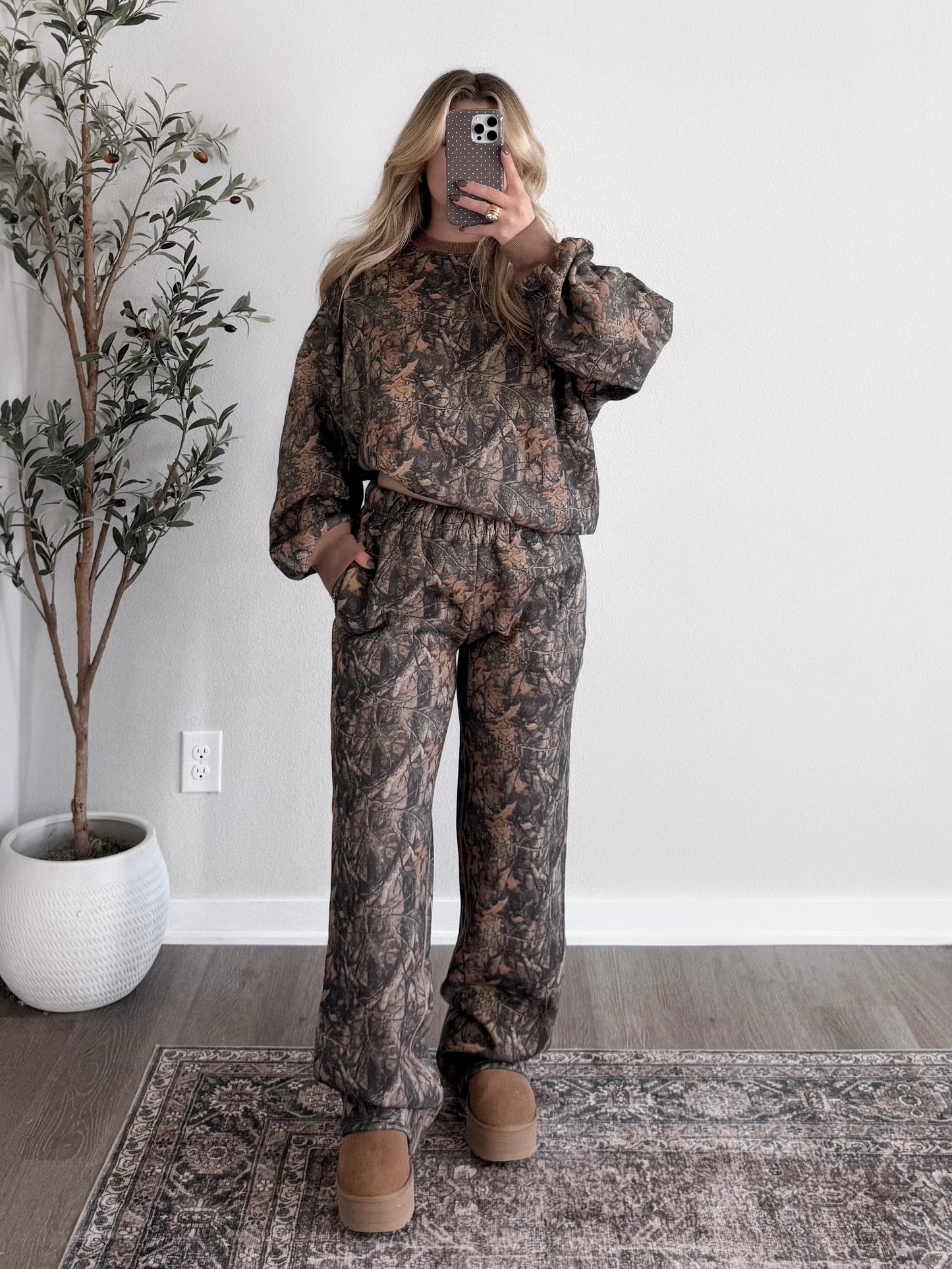 Gone Hunting Camo Sweatpants (Tall Friendly)