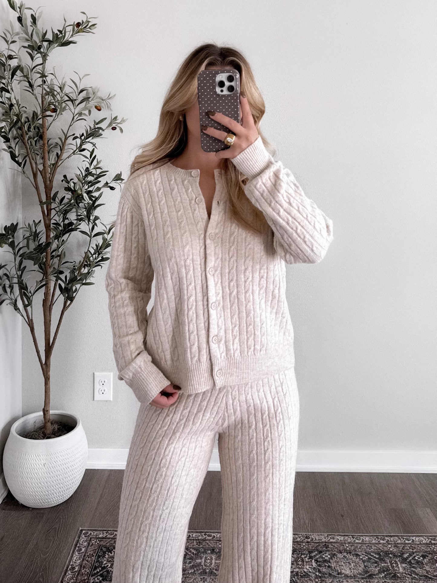 Fireside Cable Knit Set / Oat (PREORDER: EST SHIP 11.30)