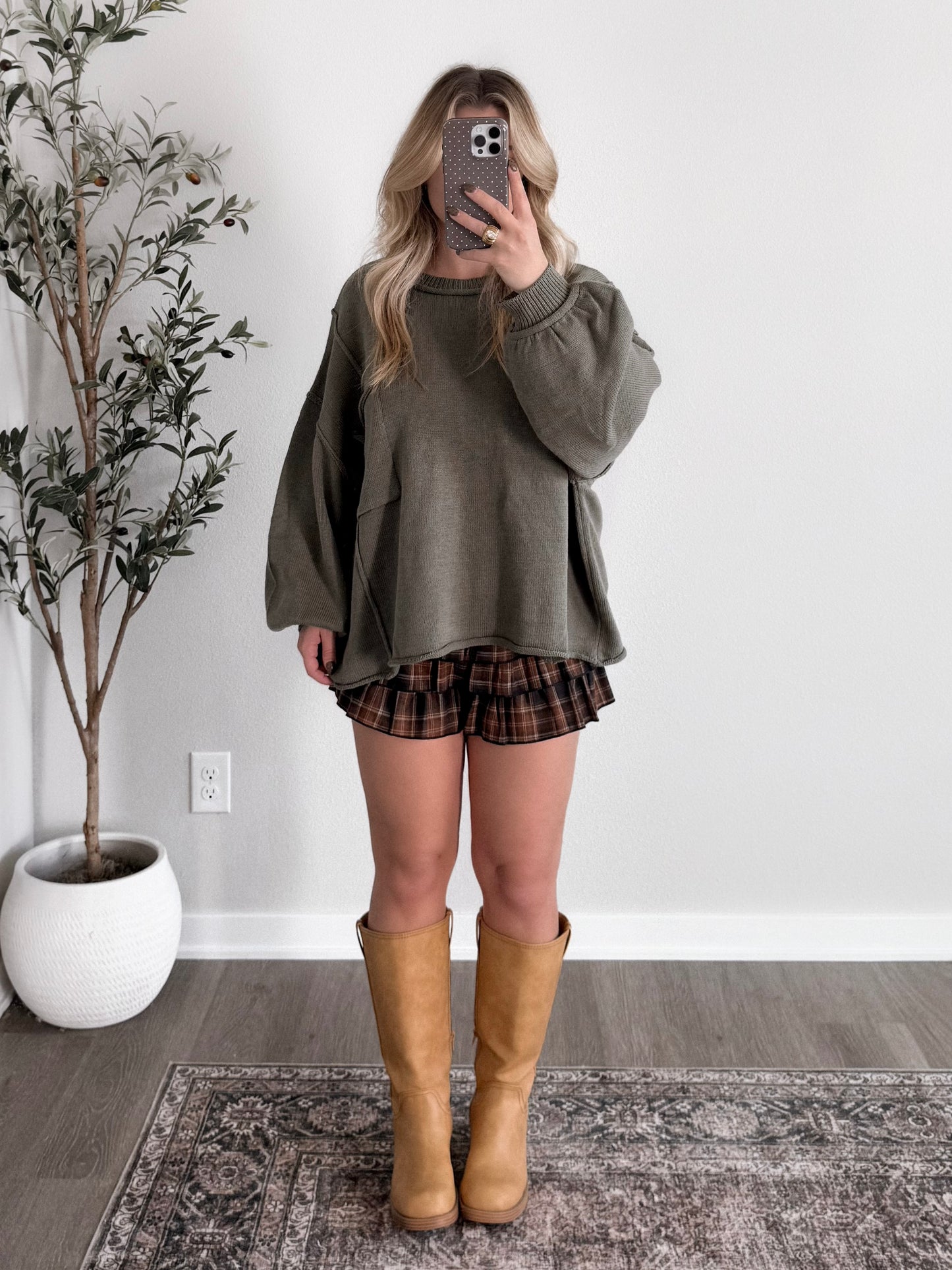 Brownstone Plaid Ruffle Short (PREORDER: EST SHIP 11.21)