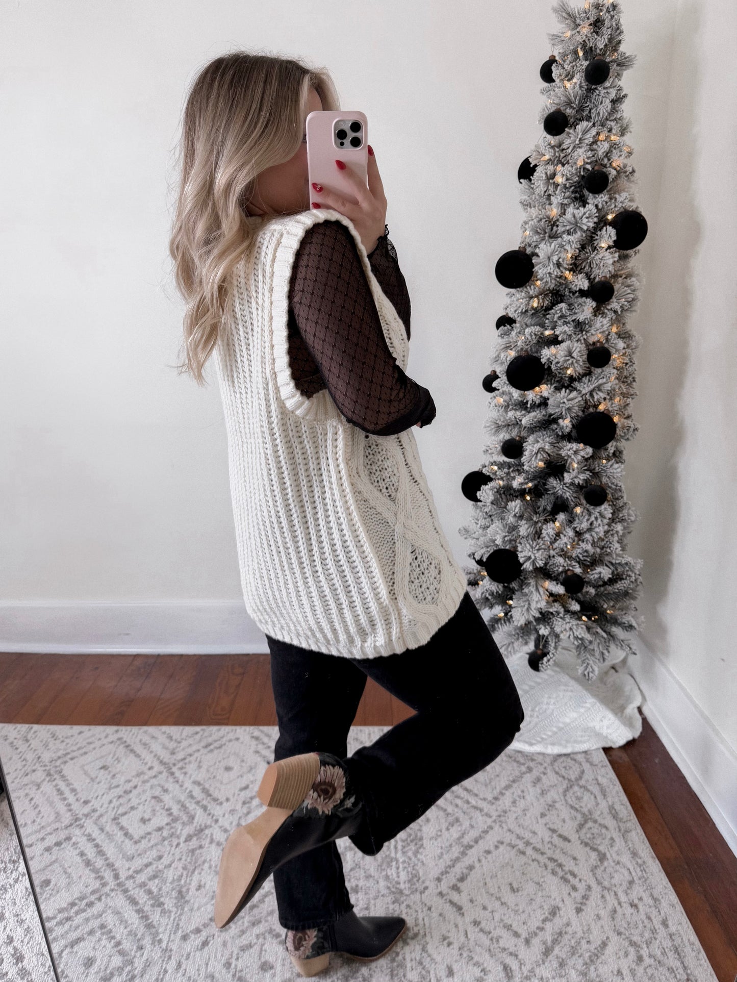 Claus Cable Knit Sweater Vest / Cream Final Sale