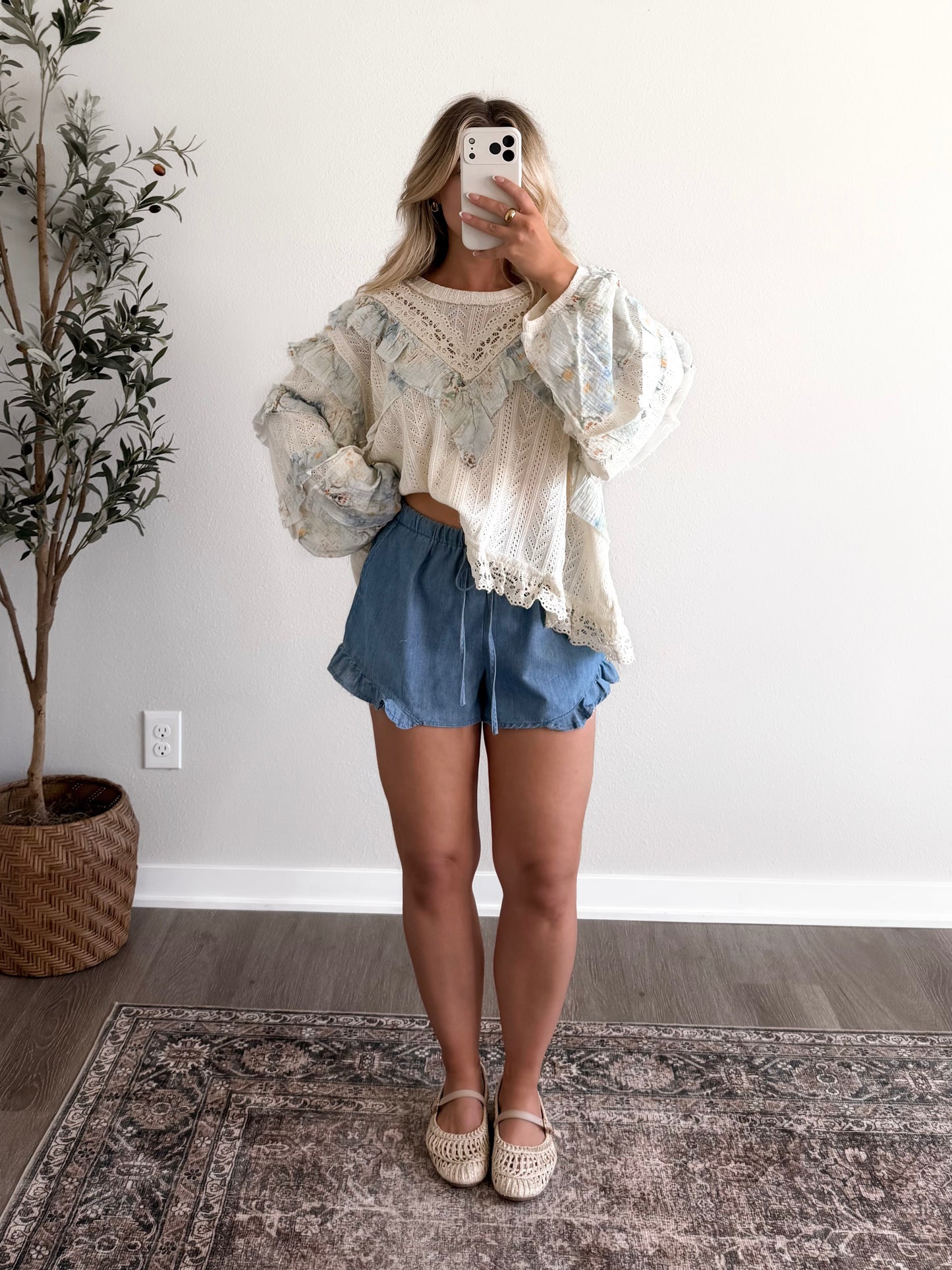 Sweet Soul Eyelet Top / Cream