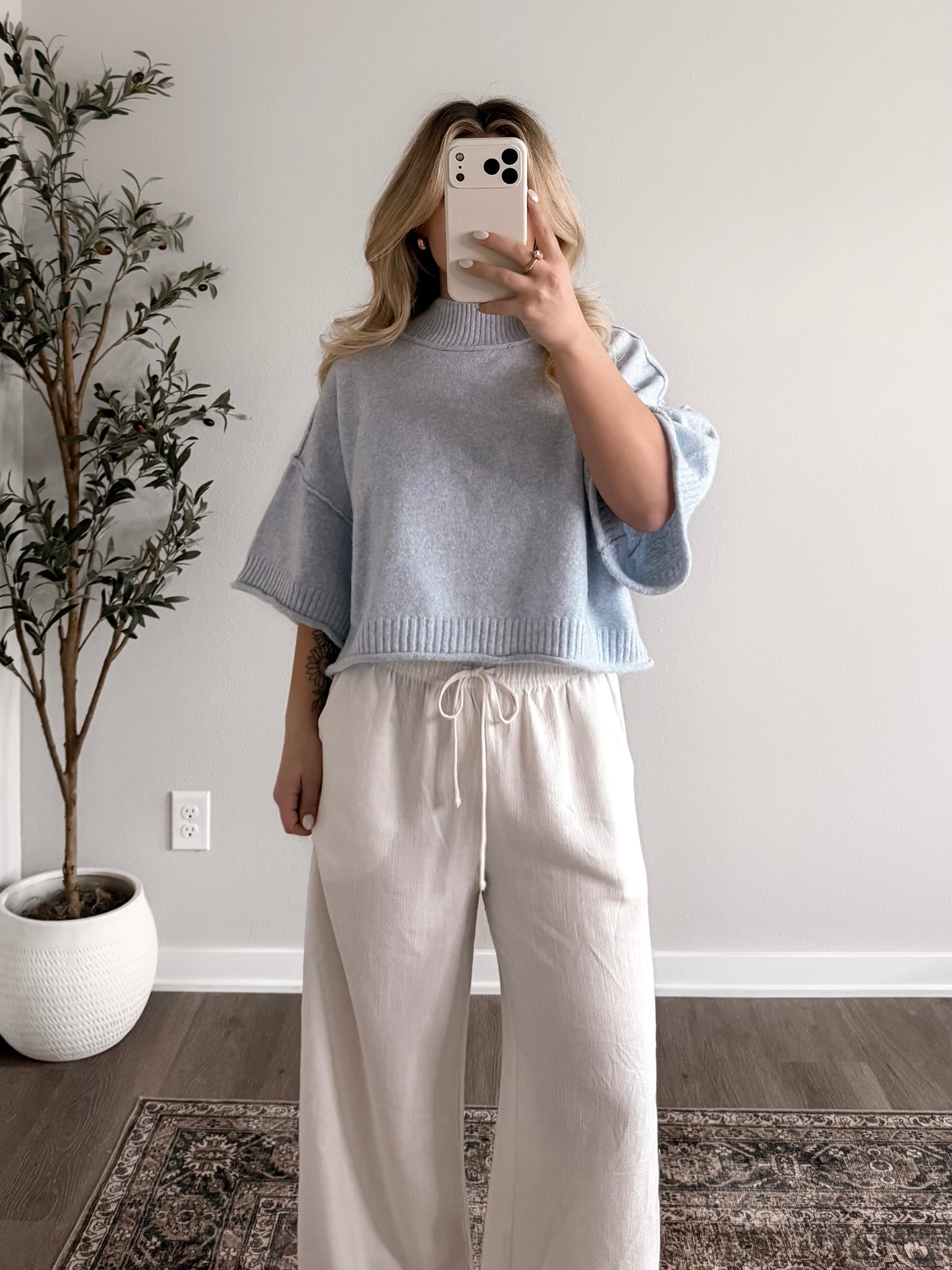 Dewdrop Knit Sweater / Pastel Blue