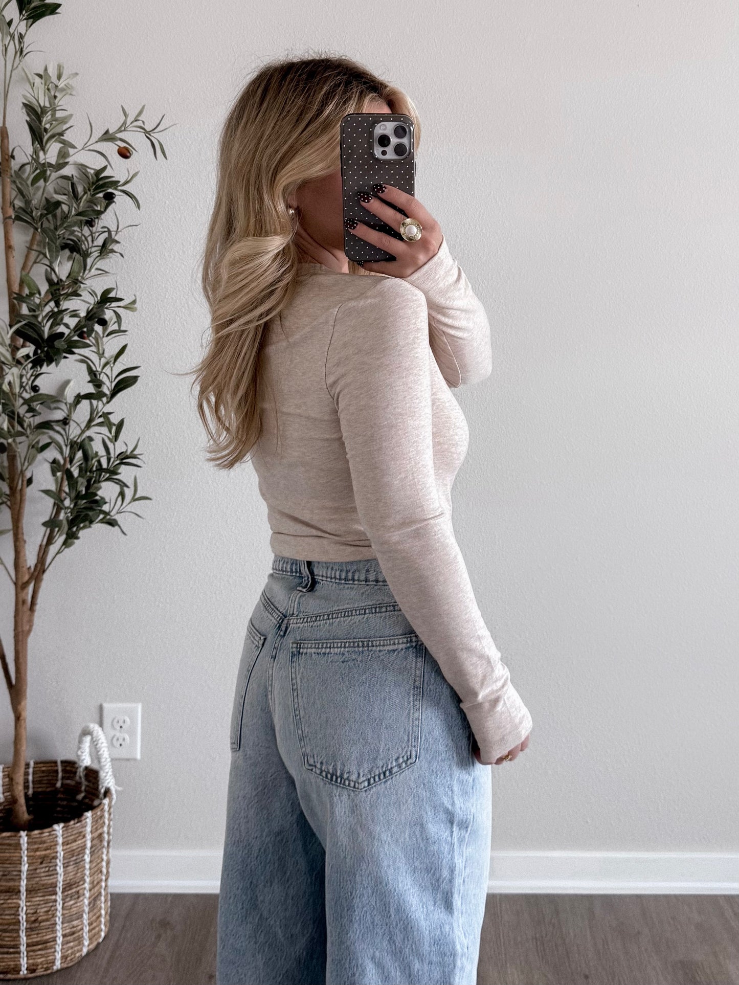 Classic Scoop Neck Long Sleeve / Oatmeal