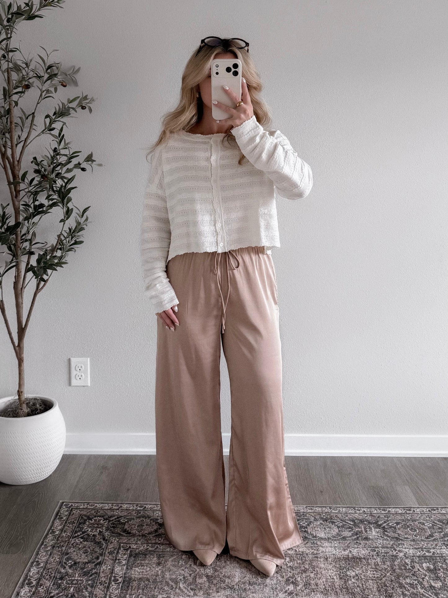 Élan Satin Wide Leg Pant / Neutral Final Sale