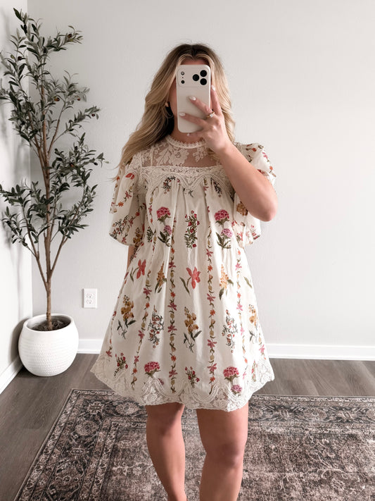 Botanical Floral Lace Dress