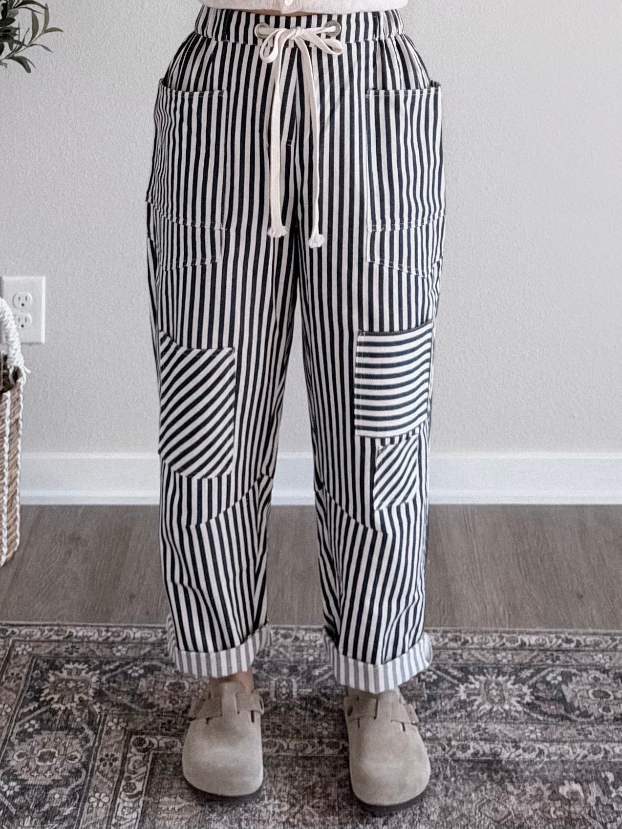 Fall Harbor Striped Barrel Pant / Navy