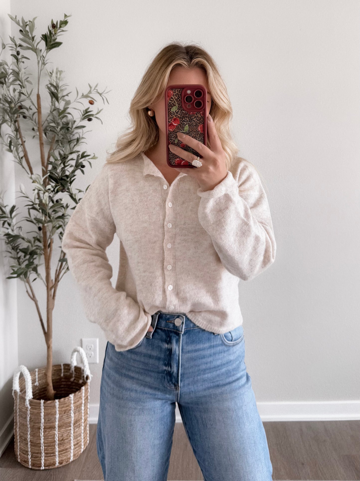 Augie Knit Button Cardigan / Oat