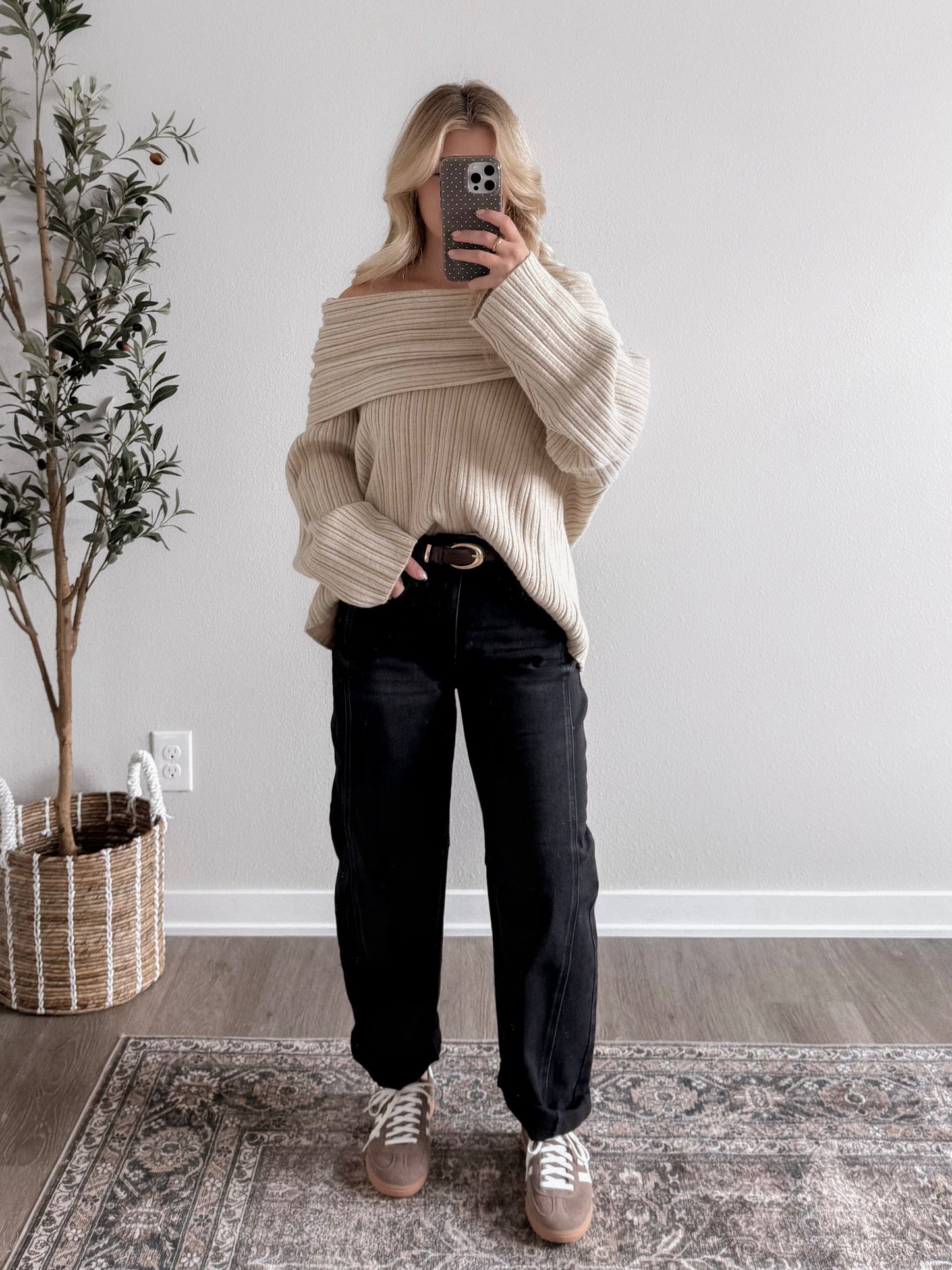 Bellamè Off Shoulder Sweater / Beige (Restocking End Of October)