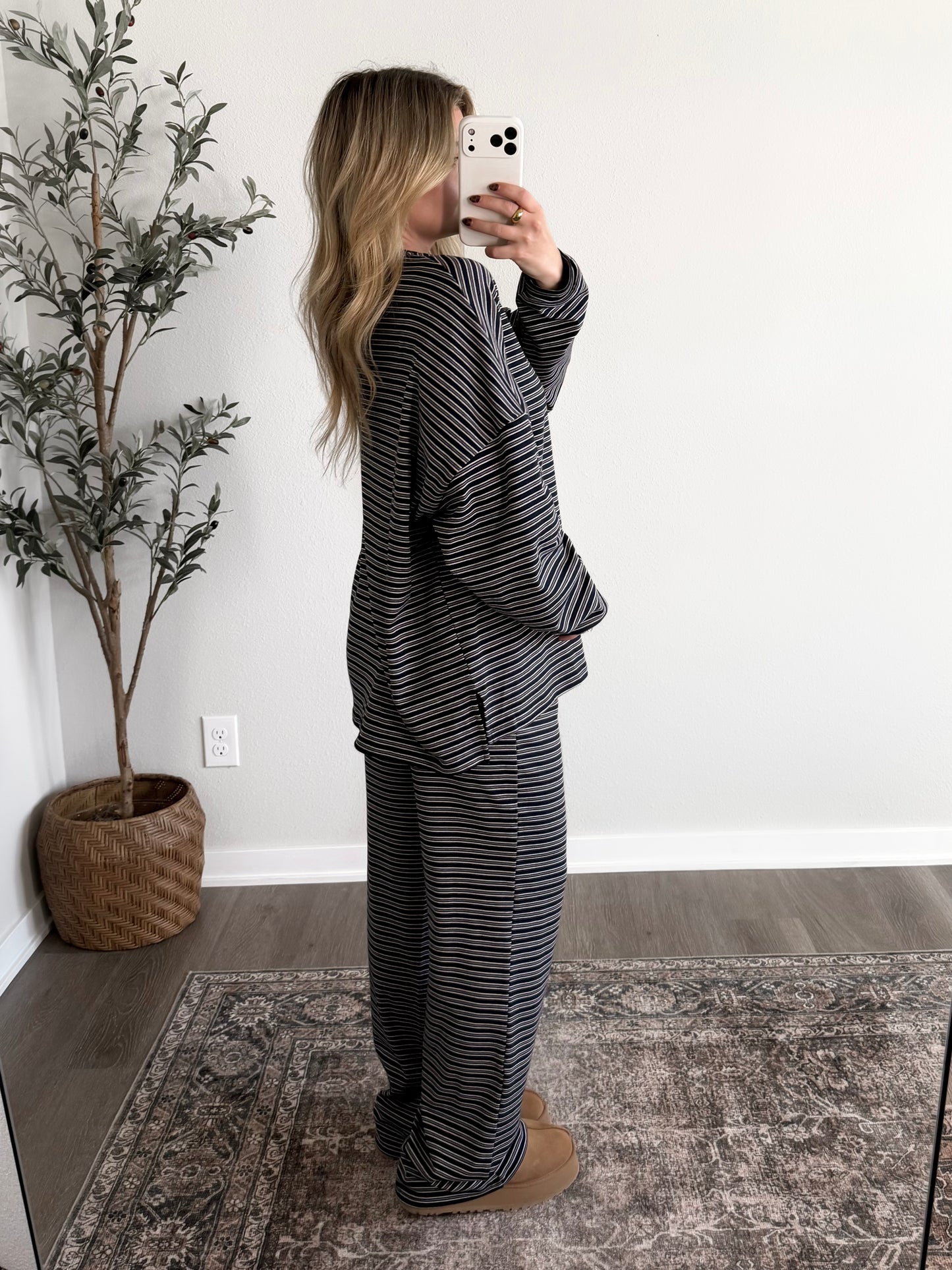 Sunday In October Lounge Set / Navy