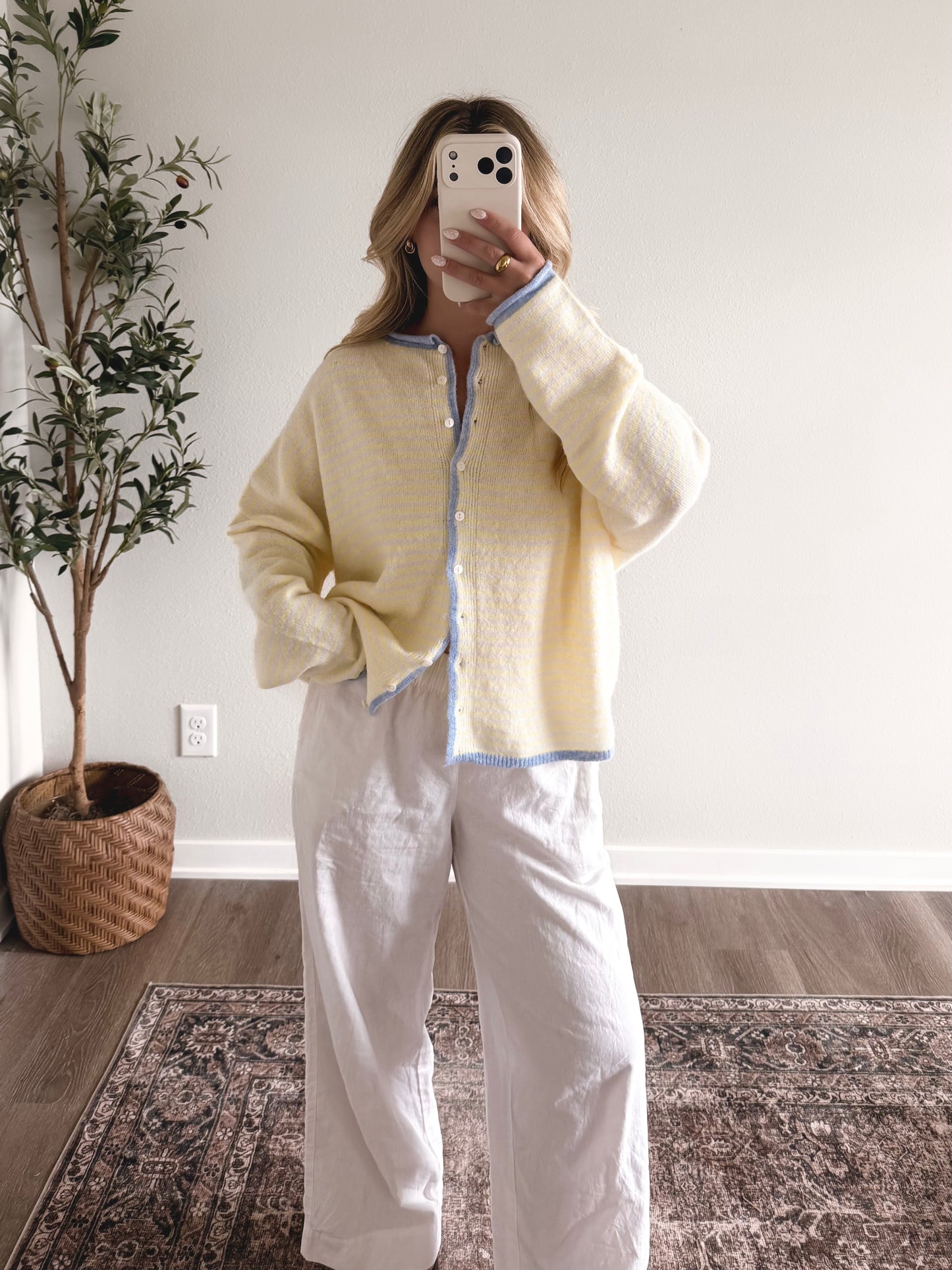 Cozy Club Knit Cardigan / Butter Blue