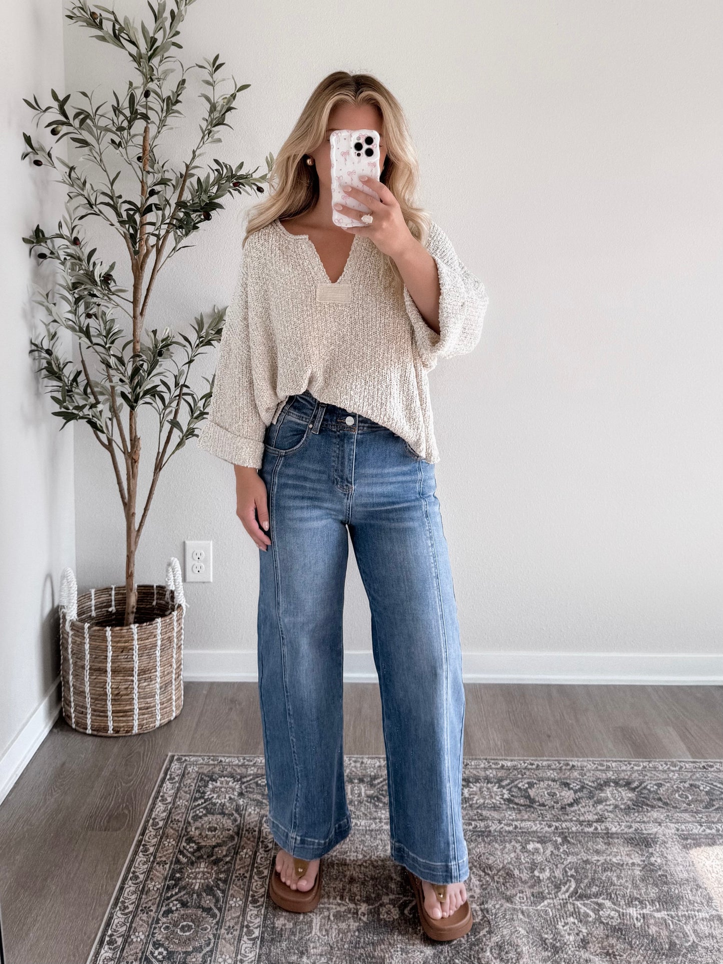 On Repeat Knit Sweater / Sand Beige