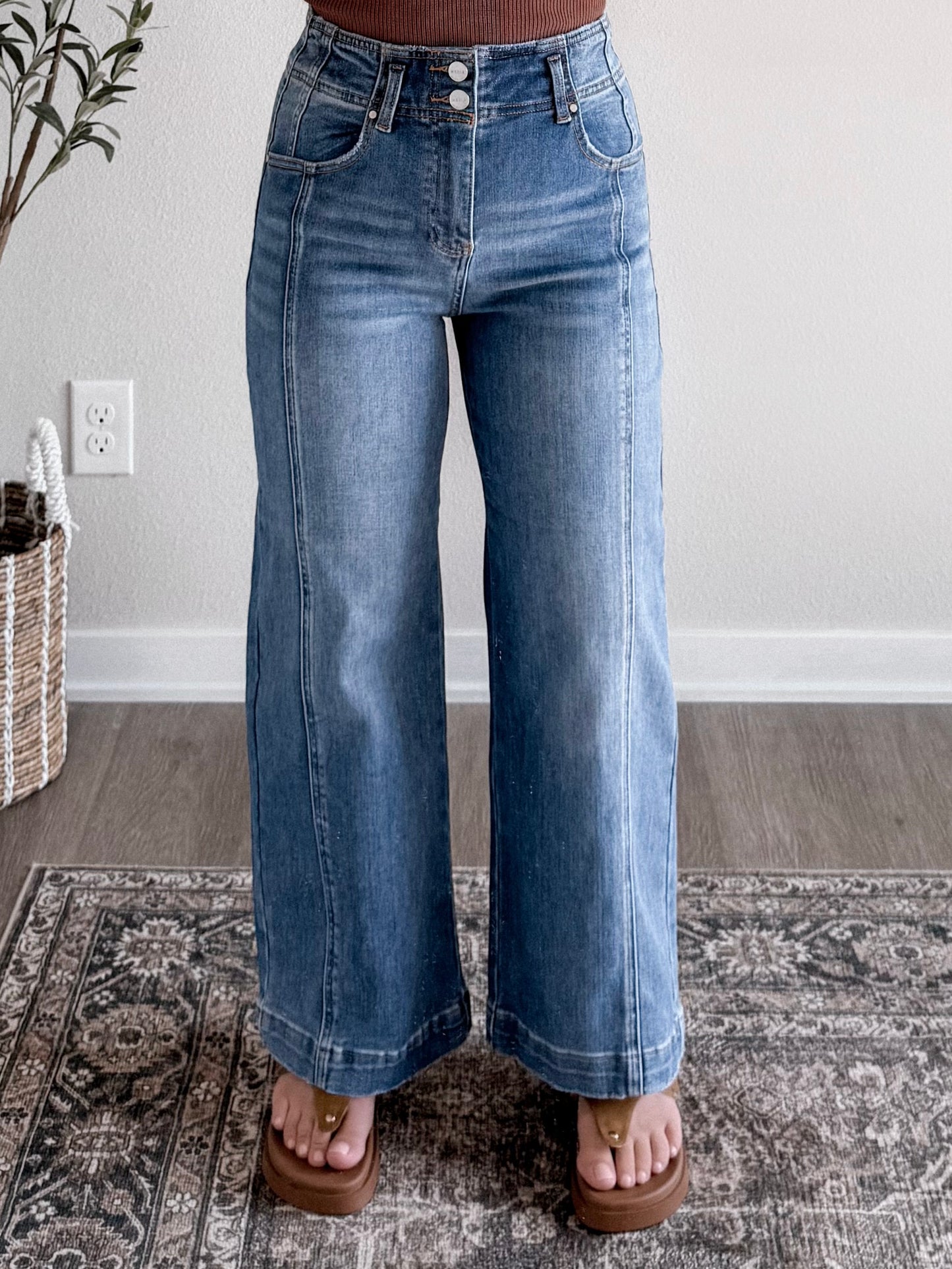 Alice High Rise Crop Jean