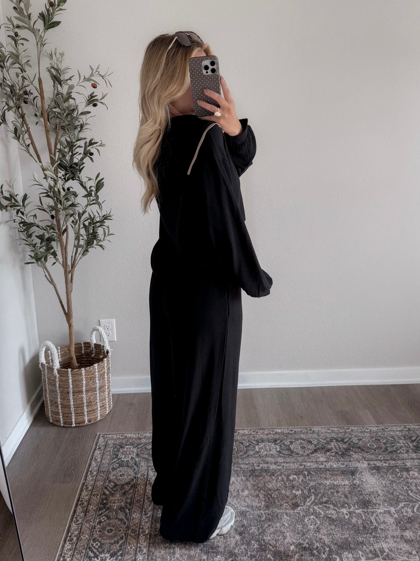 Layover Leisure Pant Set (Restocking Soon)