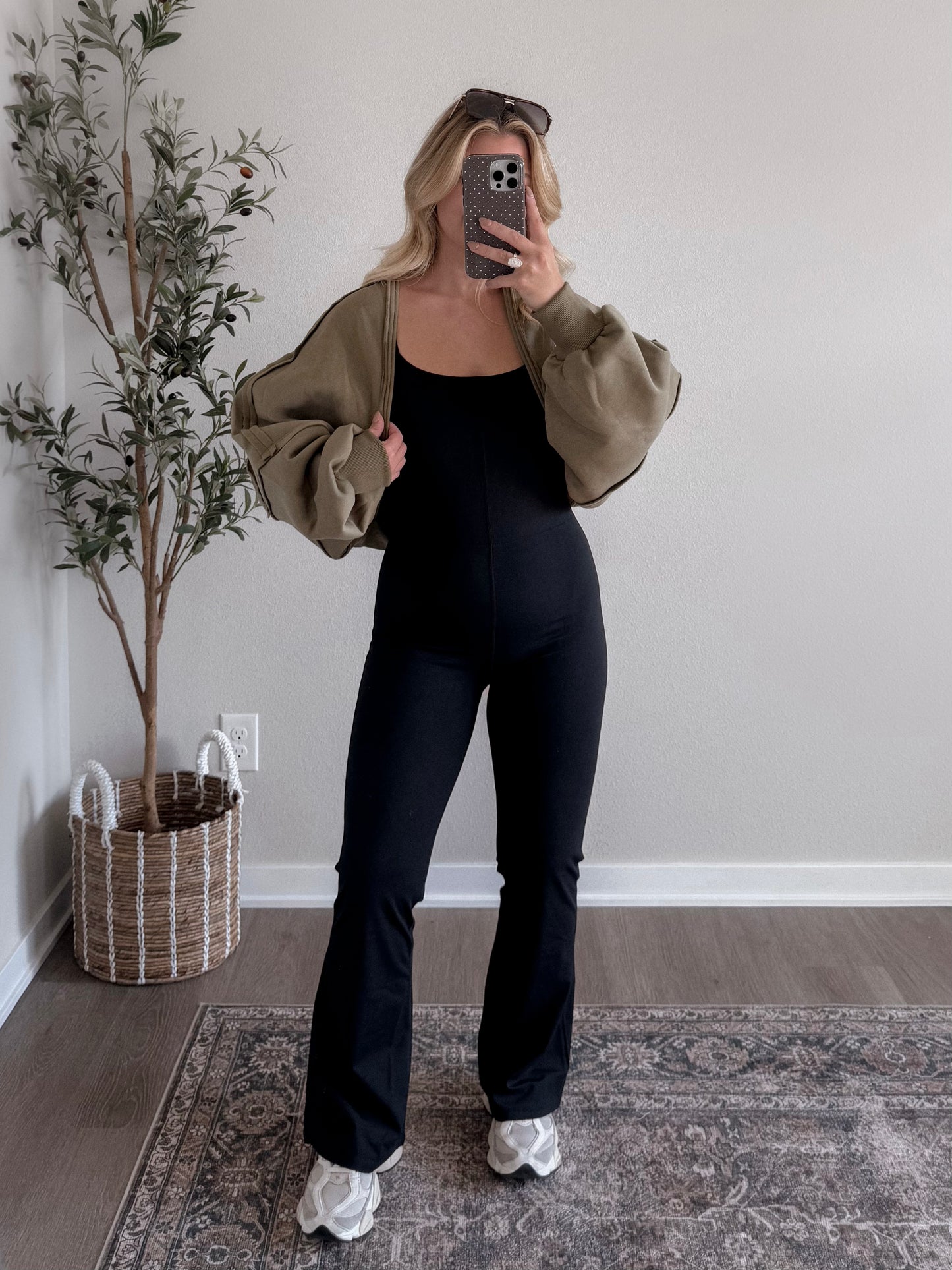 Running Late Athleisure Jumpsuit / Black