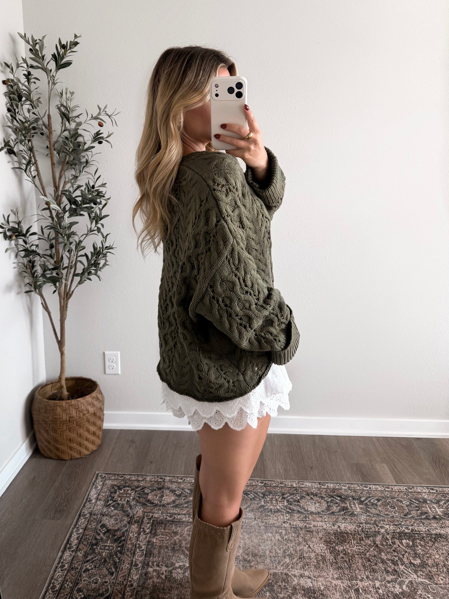 Woodstock Knit Sweater / Olive (Restocking 8.24)