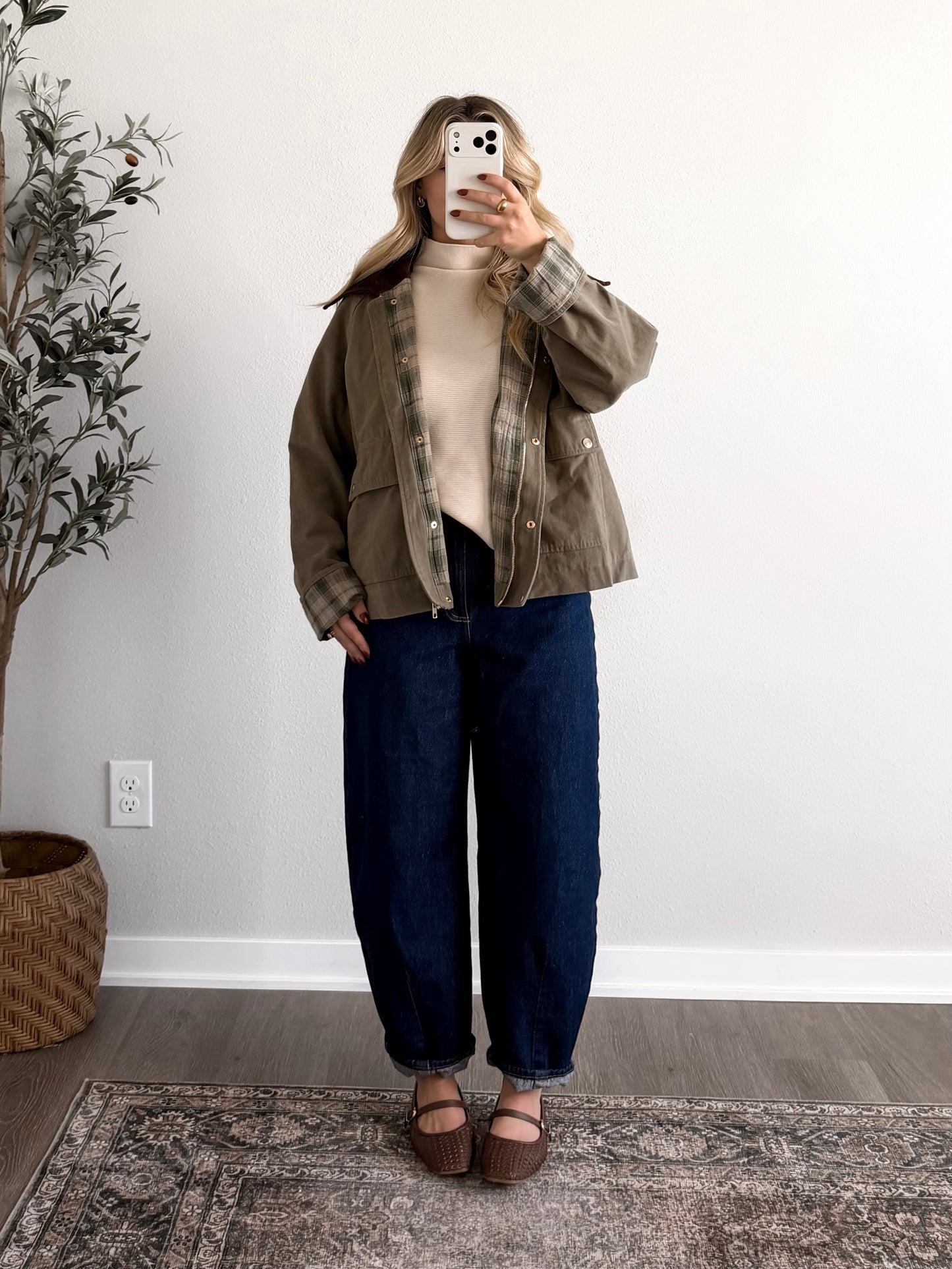 Vanilla Ribbed Mock Neck Sweater