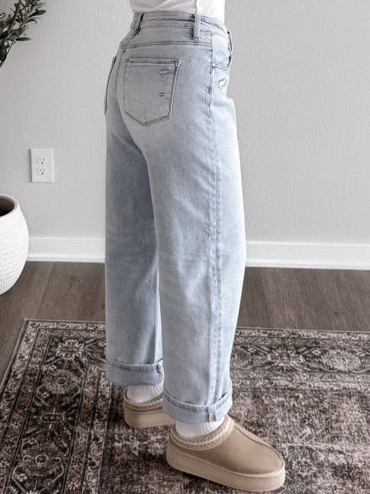 Callie High Rise Barrel Jean / Light Wash