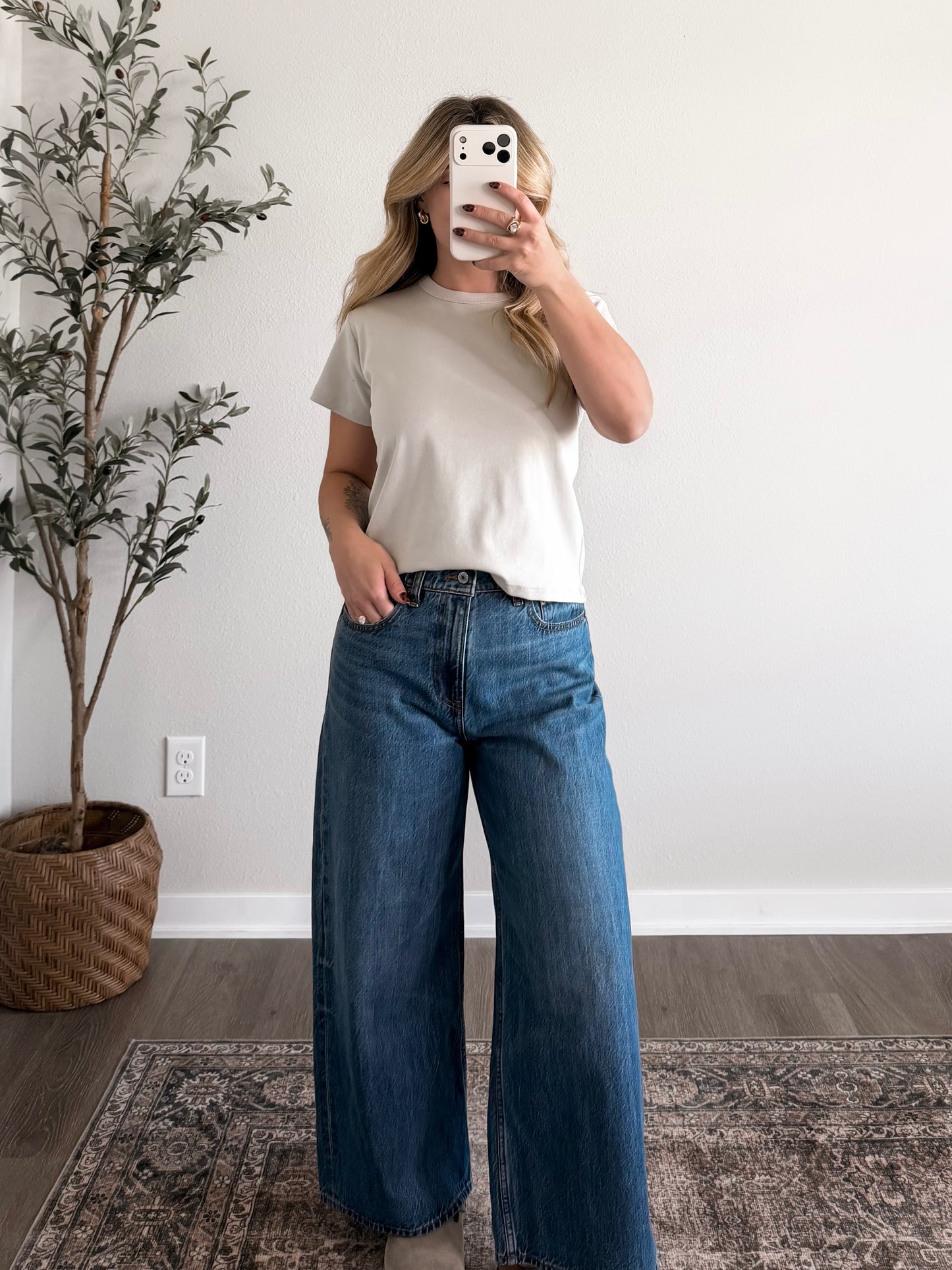 All The Time Basic Tee / Stone