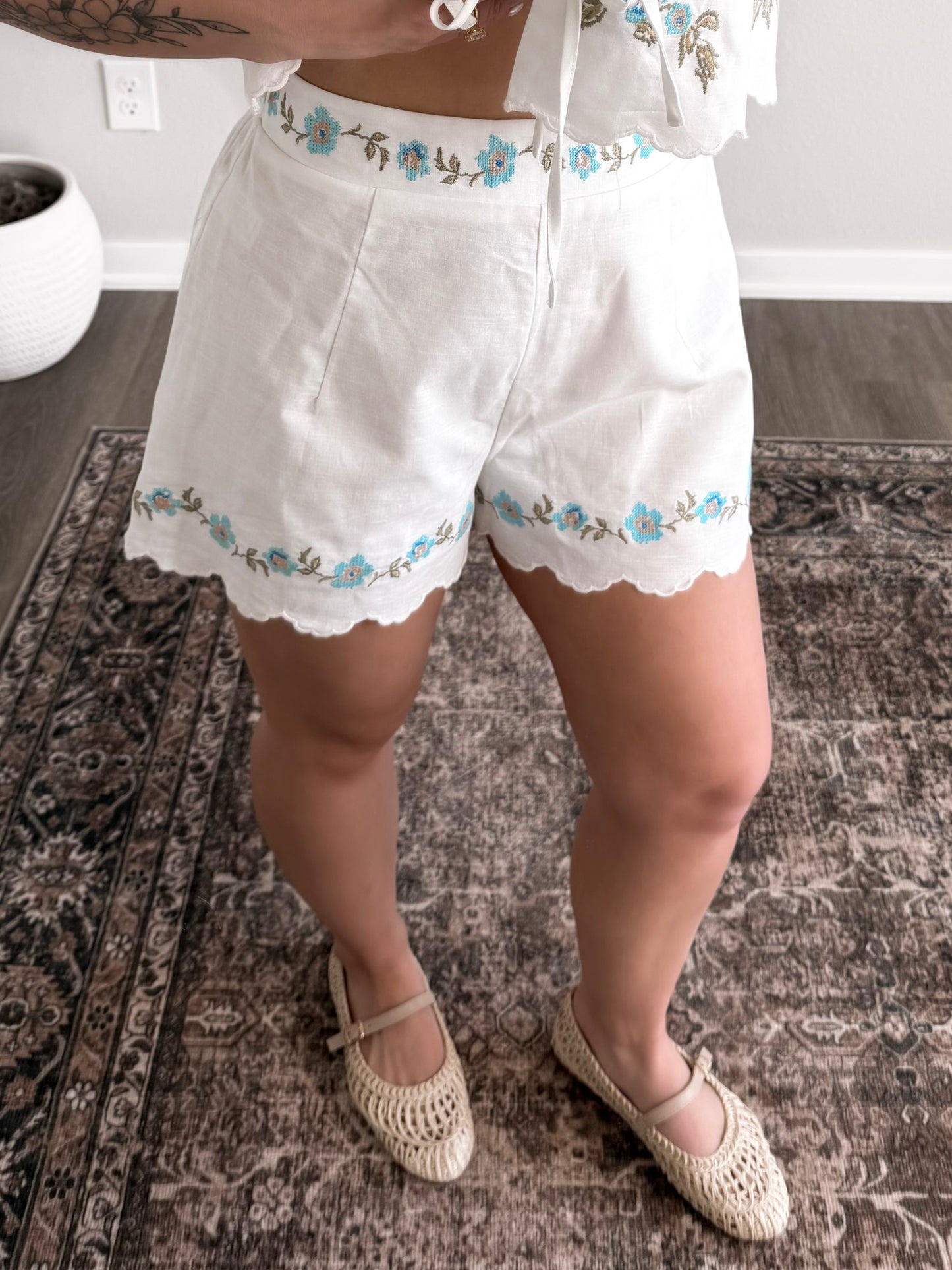 Petal Thread Embroidered Set