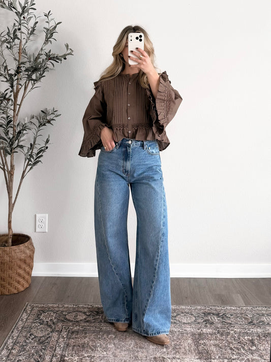 Leighton High Rise Wide Leg Jeans (Restocking 11.02)