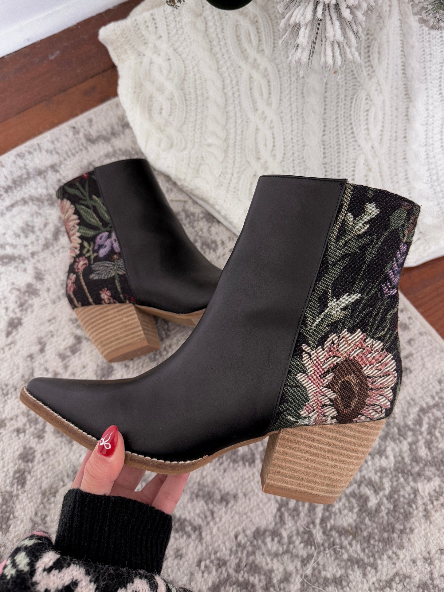 Arisa Floral Black Boots Final Sale