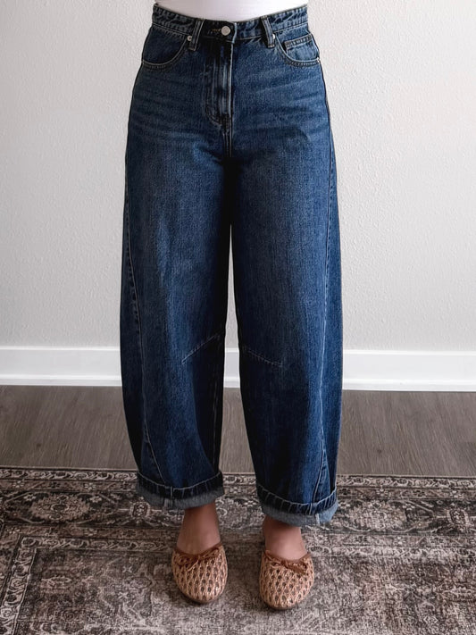 Hayes High Rise Barrel Jean