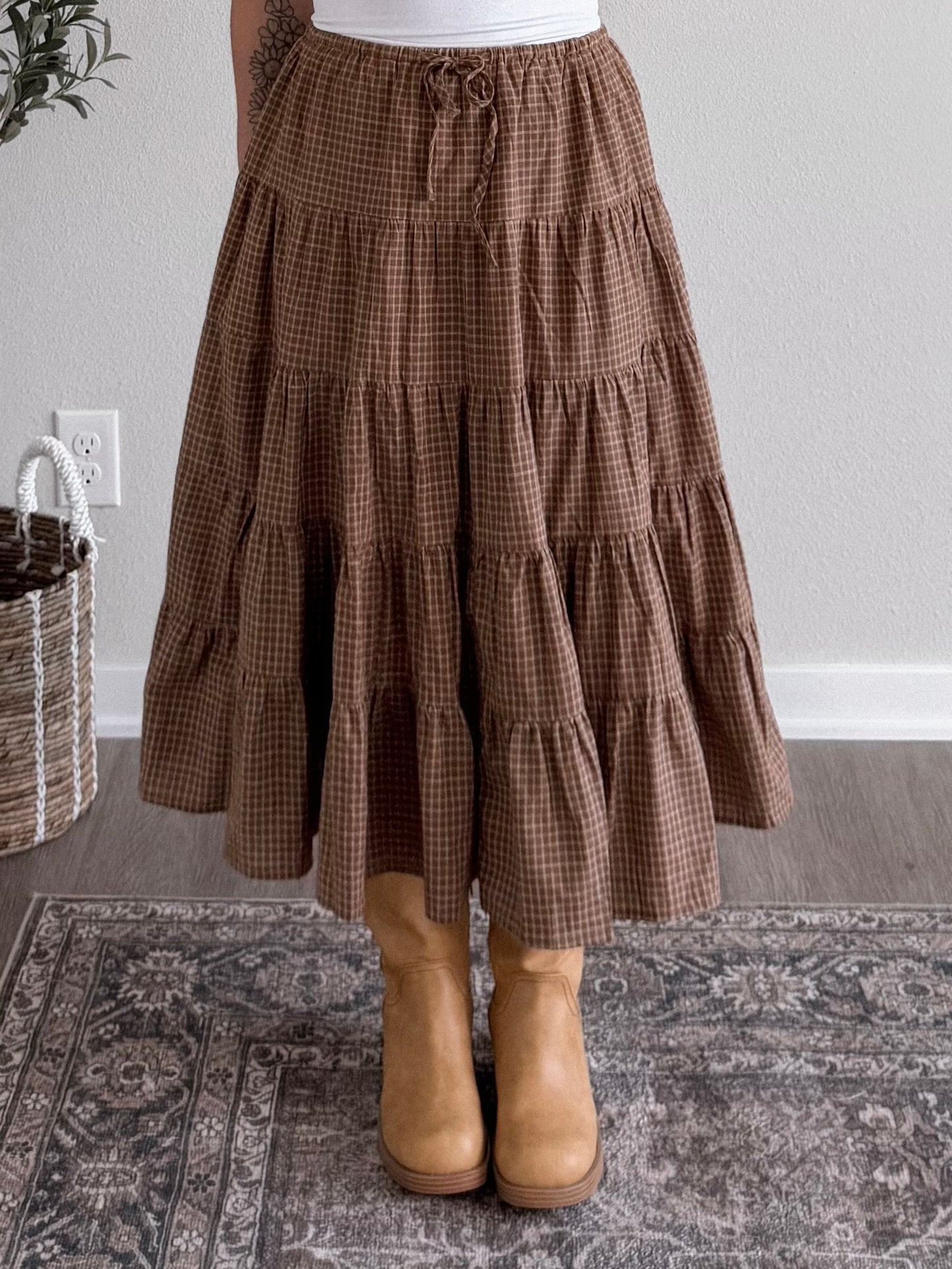Maple Grid Print Midi Skirt (Short Friendly)