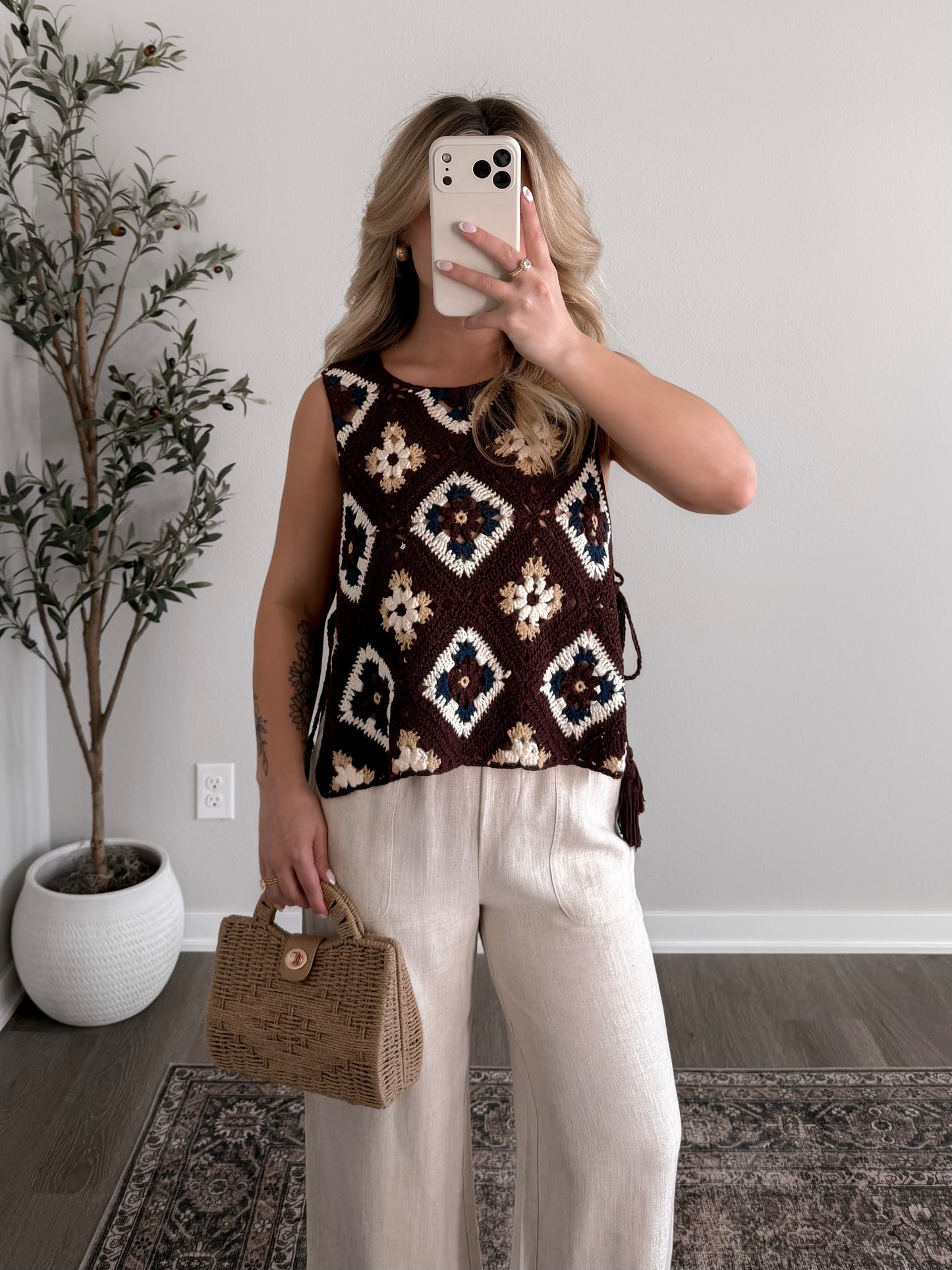Luna Crochet Tassel Top / Brown (PREORDER est ship 3.16)