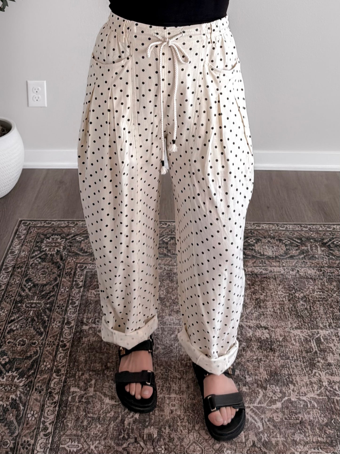 Neutral Dot Linen Barrel Pant (Restocking Early April)