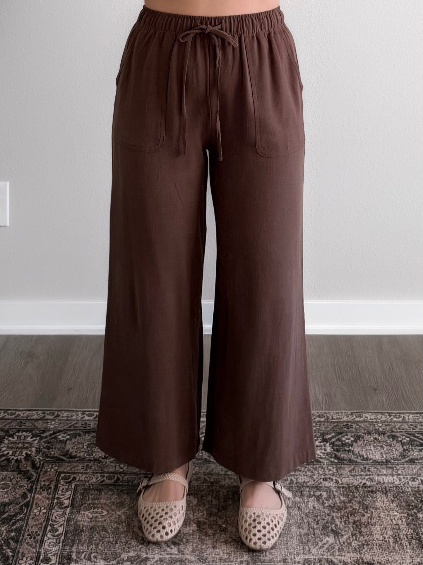 Lora Linen Crop Pant / Cocoa (Short Friendly)