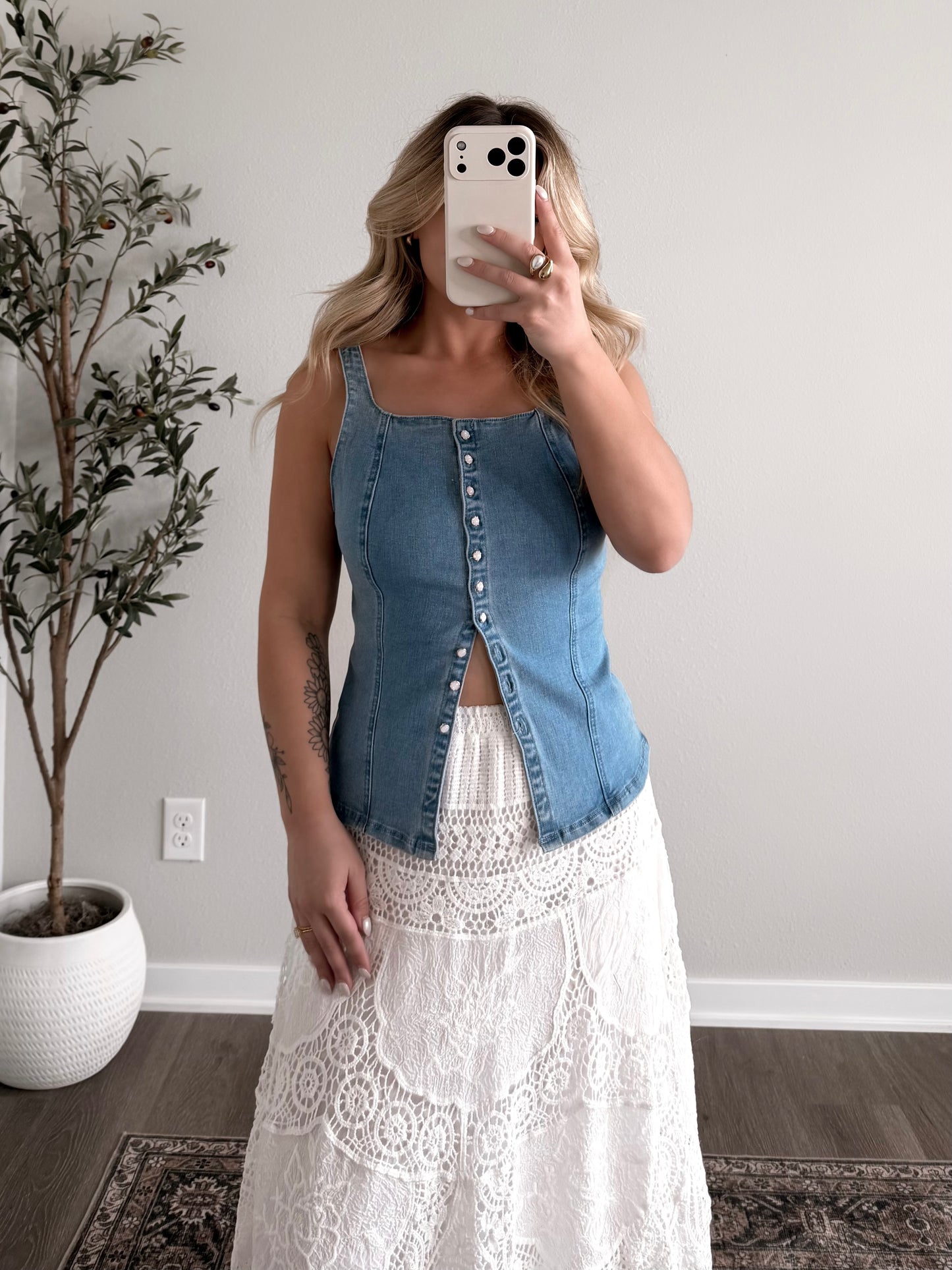 Headline Denim Top / Lt Wash