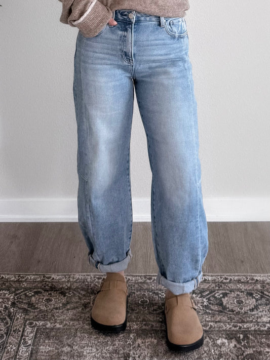 Harlow High Rise Barrel Jean / Light Wash