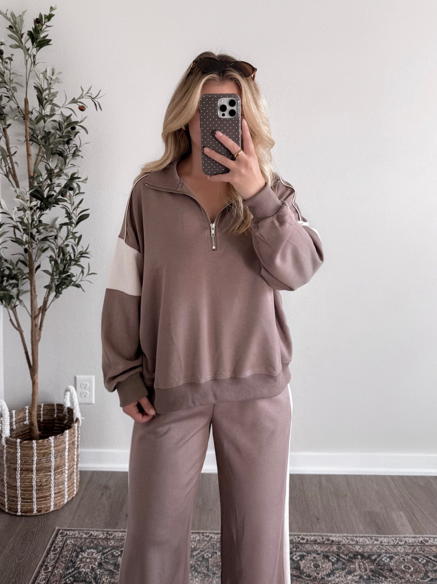 Leisure Lane Scuba Pant Set / Mocha