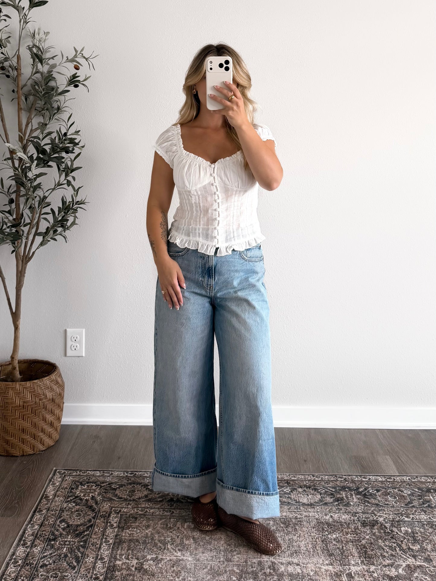 Monti Button Down Top / White