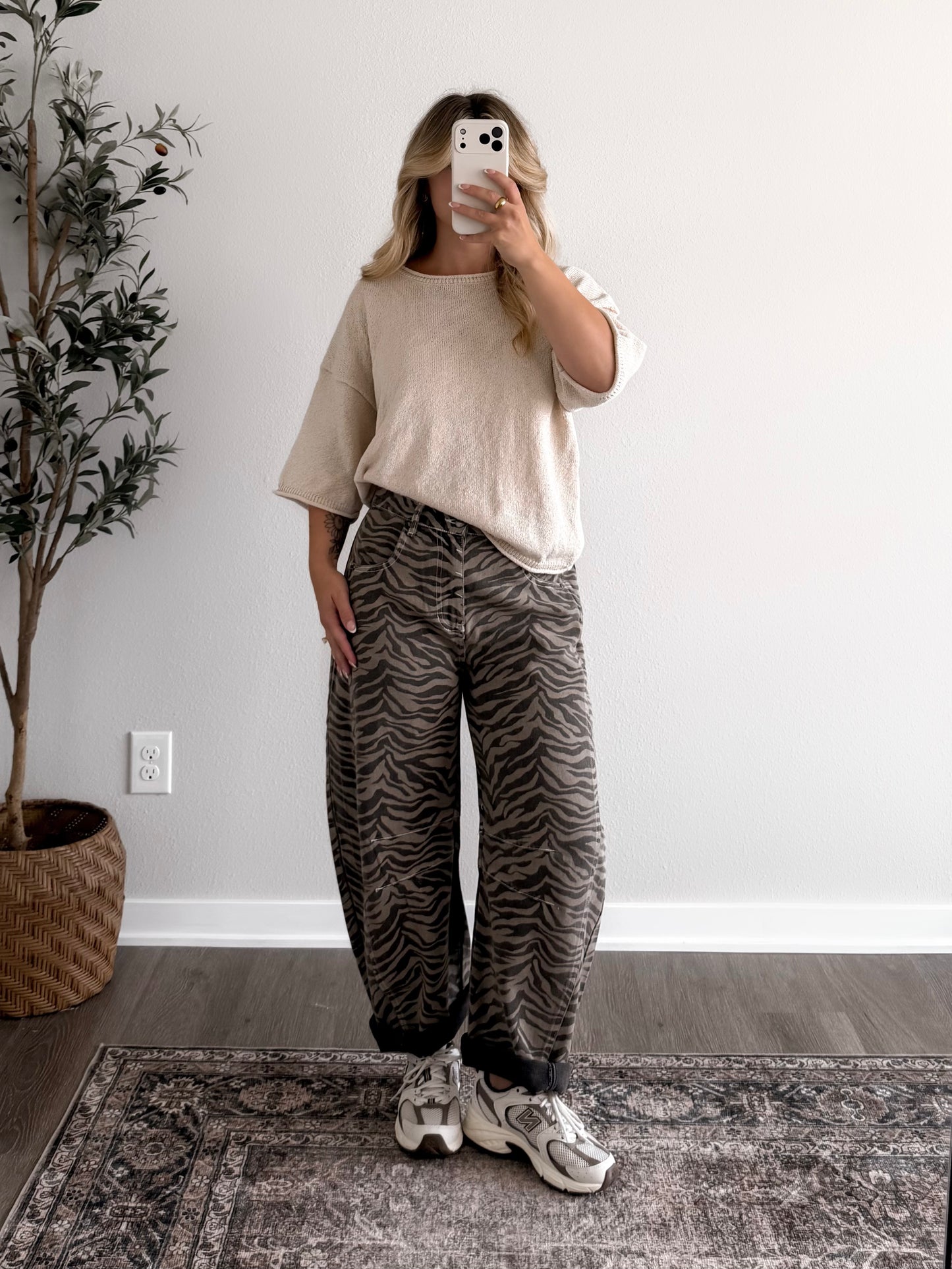 Crisp Knit Sweater / Oat