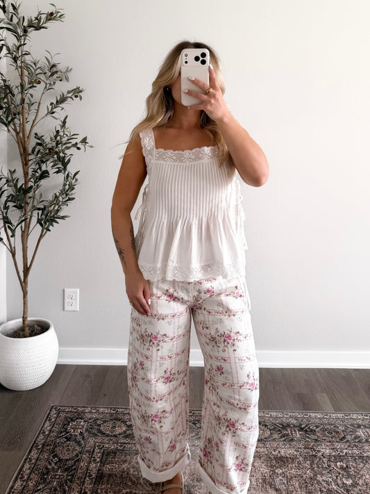 All You Need Lace Top / White
