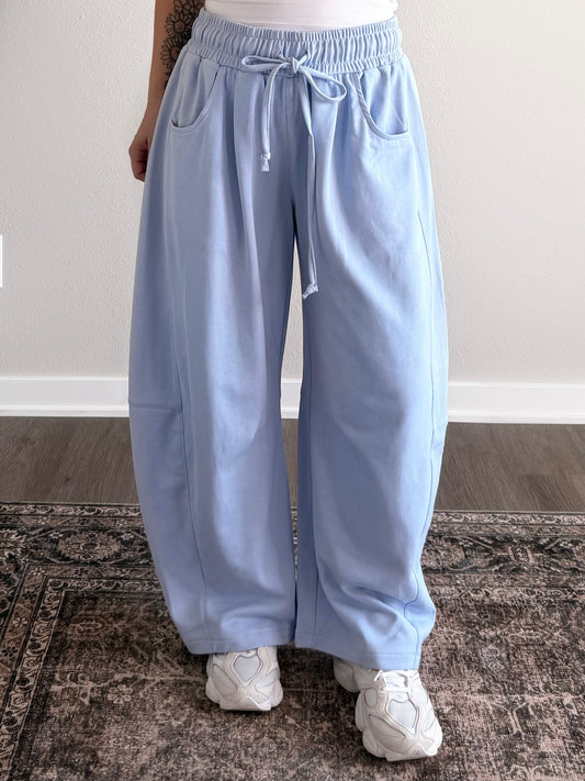 Reset & Repeat Lounge Barrel Pant / Sky